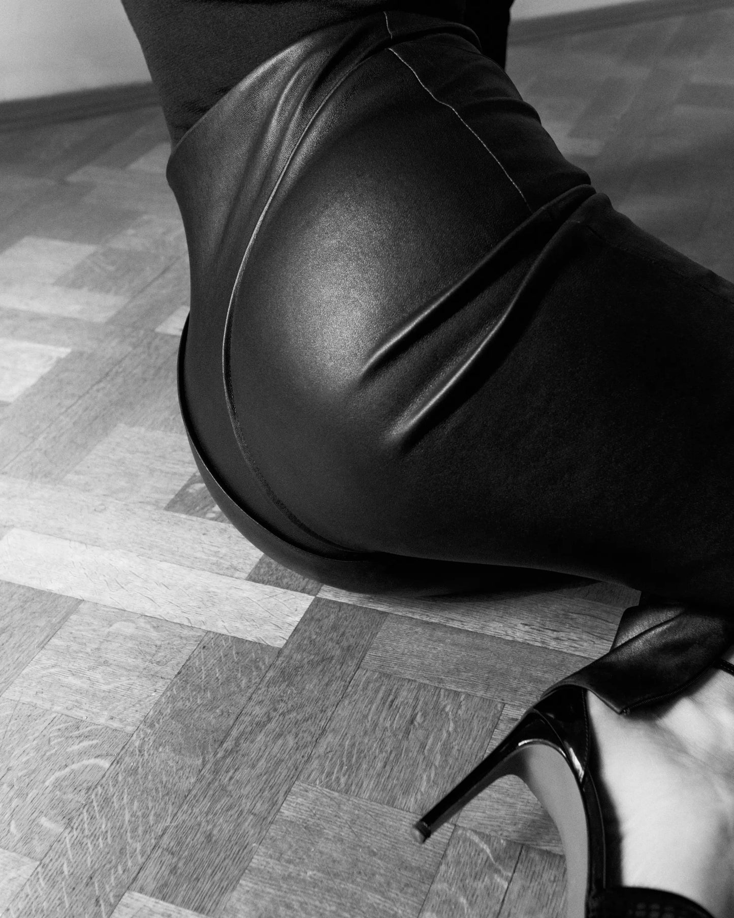 Bow Top | String Pants