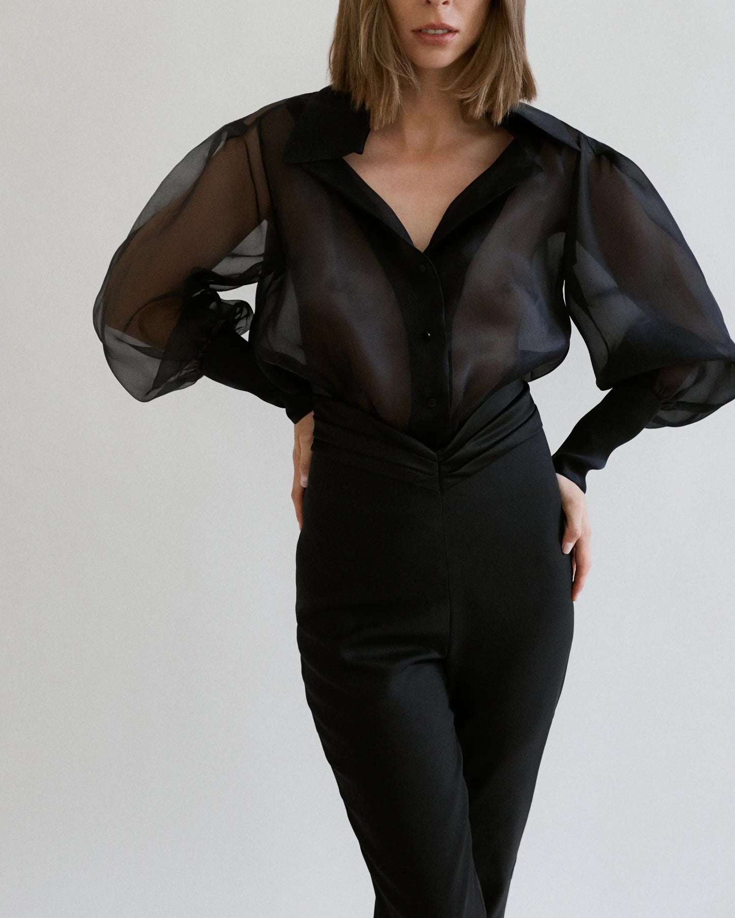 Diamond Blouse | V Dinner Pants